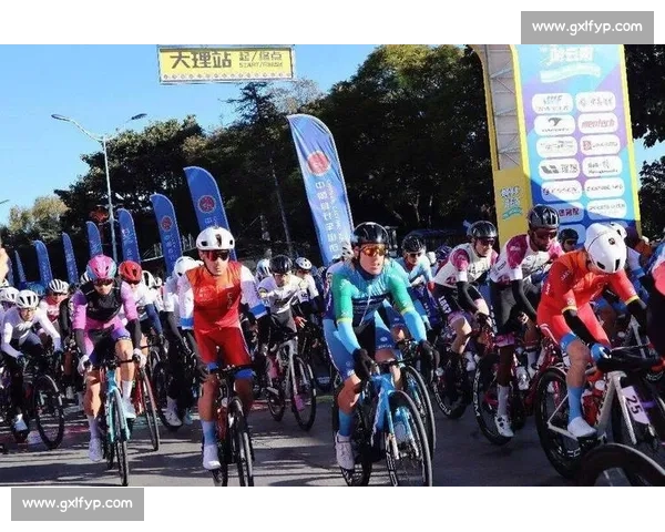 1500 骑手逐风苍洱！大理环洱海自行车赛开赛